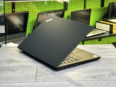 Lenovo Thinkpad E14 48